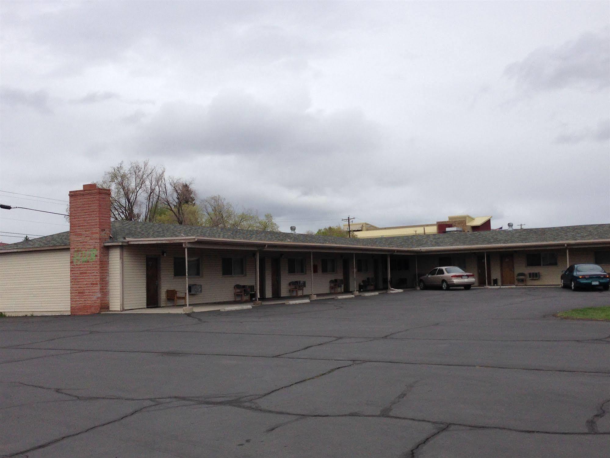 Hub Motel Redmond Exterior photo